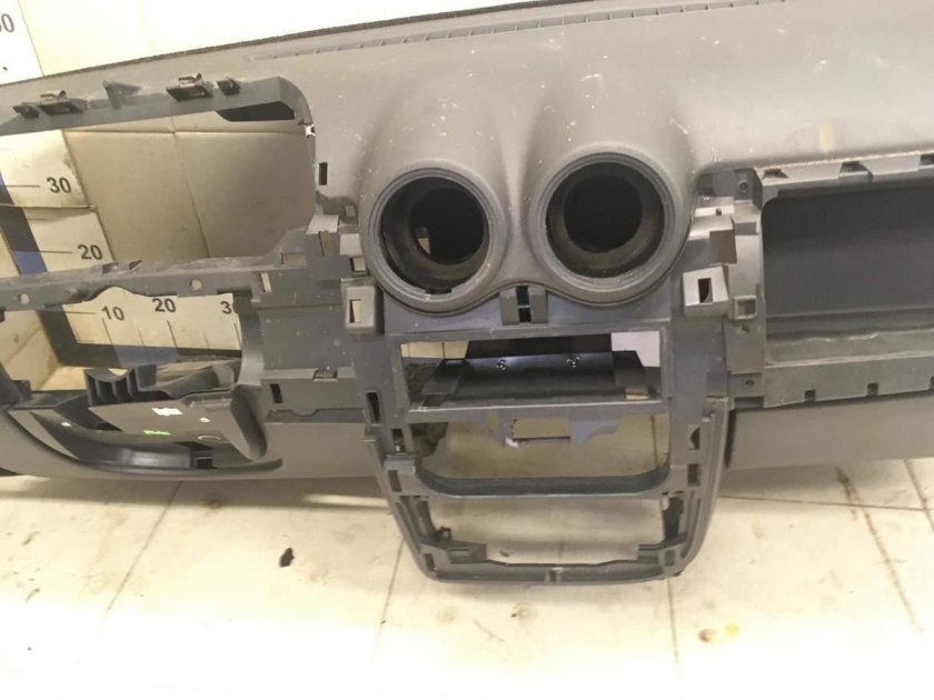 Торпеда Рено Логан 2