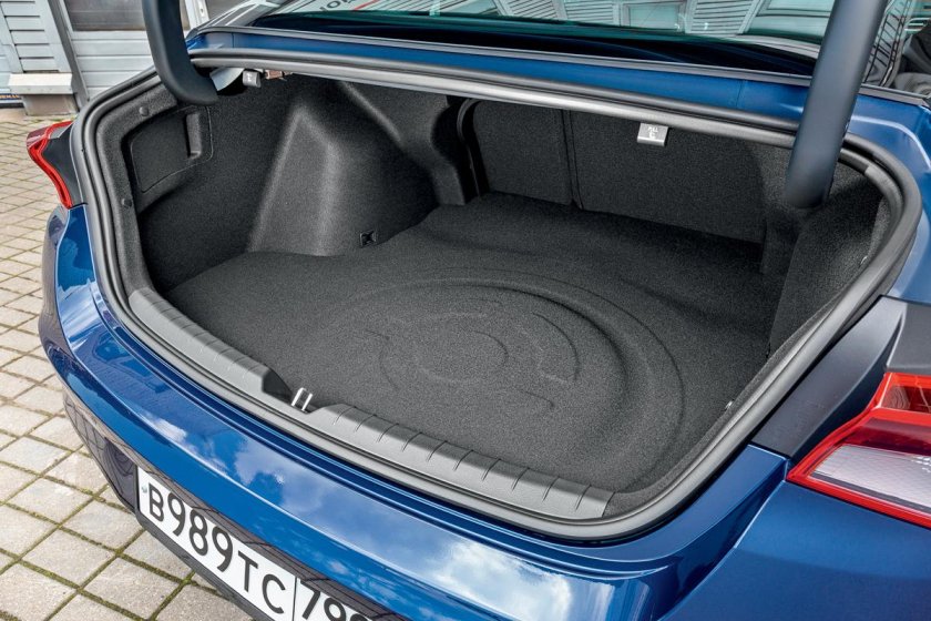 Kia k5 багажник лифтбек