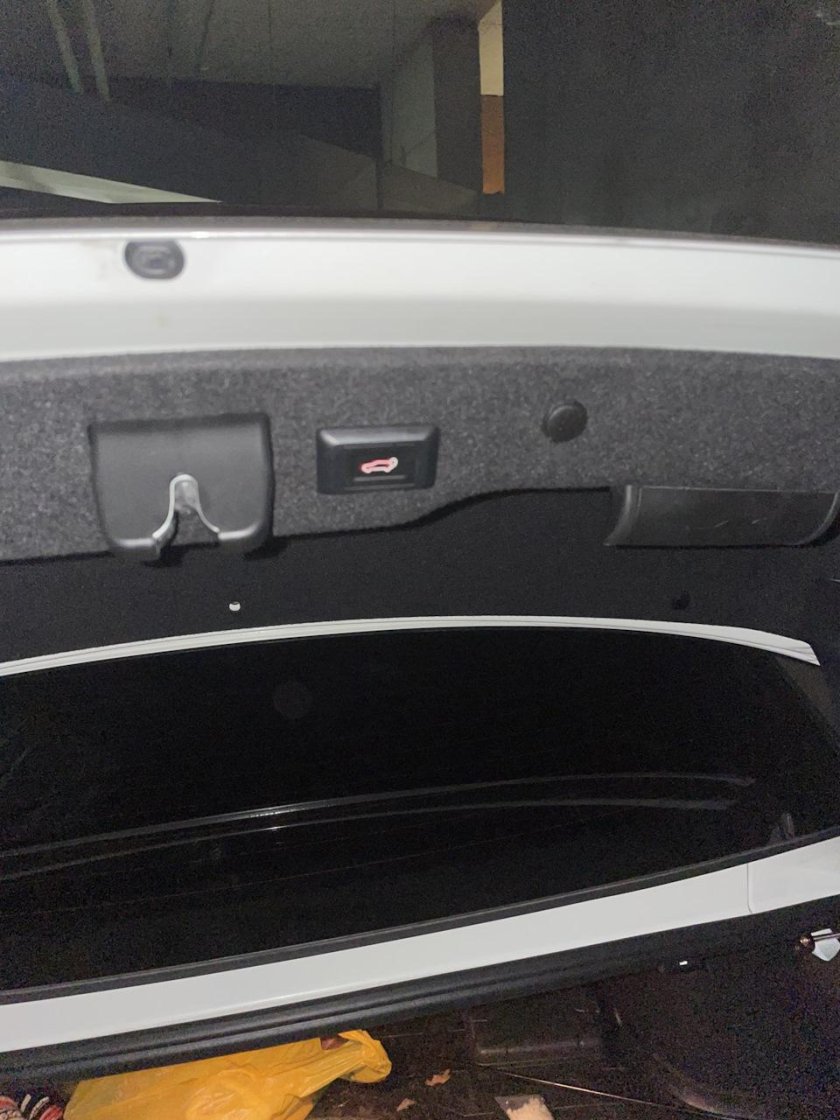 Электропривод багажника Kia Sorento XM FL