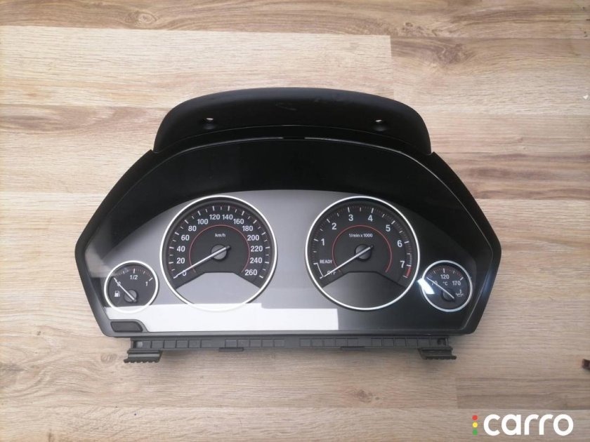 Приборная панель bmw