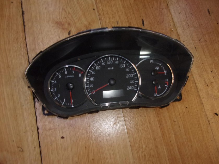 Suzuki щиток приборов