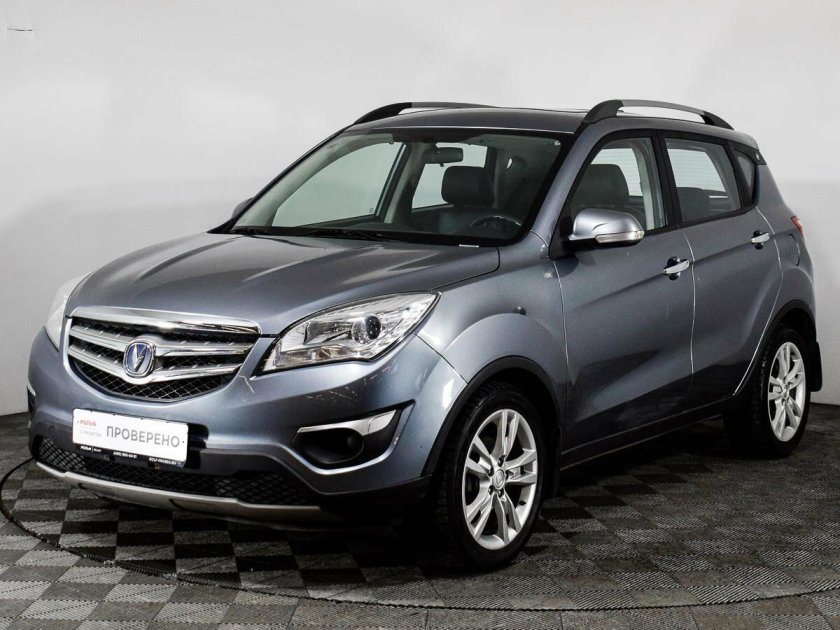 Машина Чанган cs35