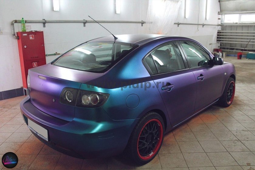 Мазда 3 БК хамелеон