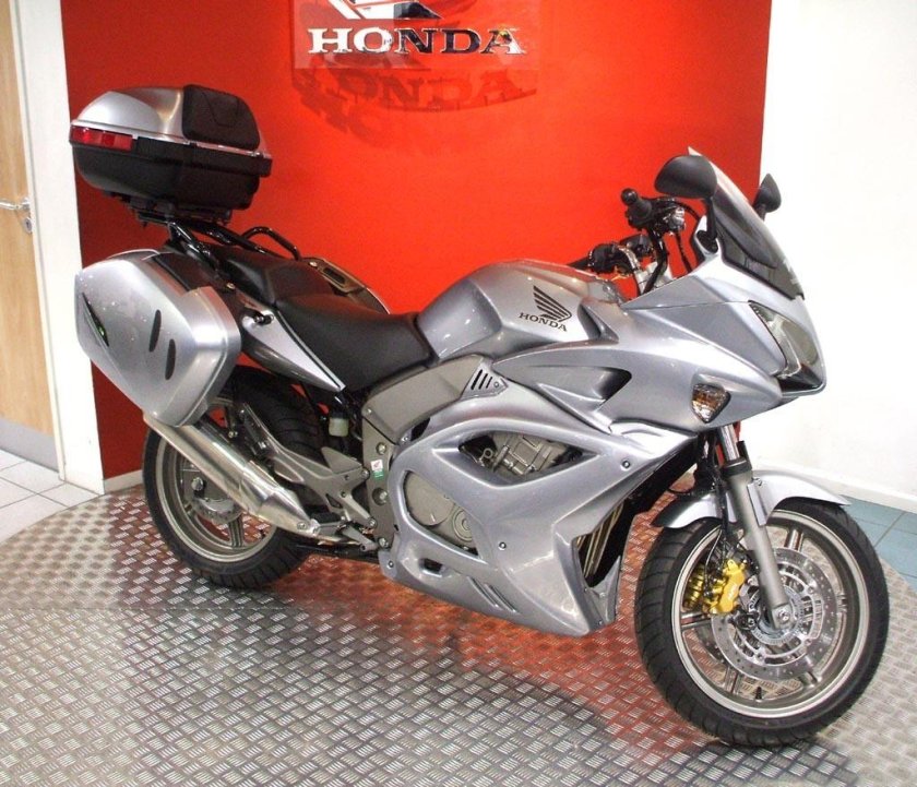 Honda CBF 1000 fa
