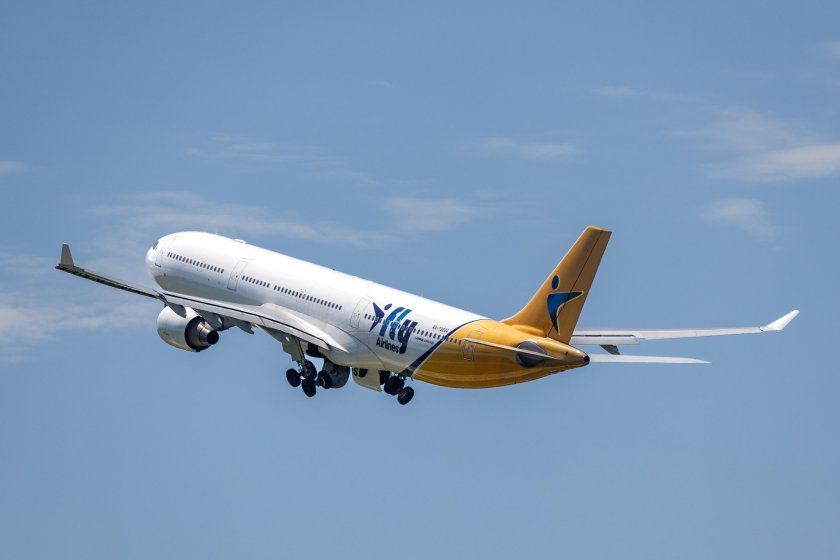 Самолет Сочи