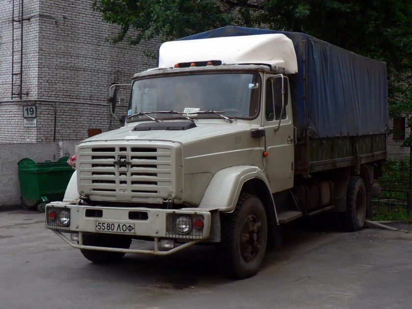 Грузовик ЗИЛ 4331