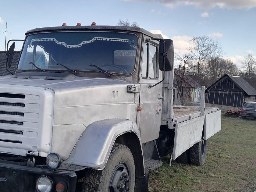 ЗИЛ-4331 грузовой