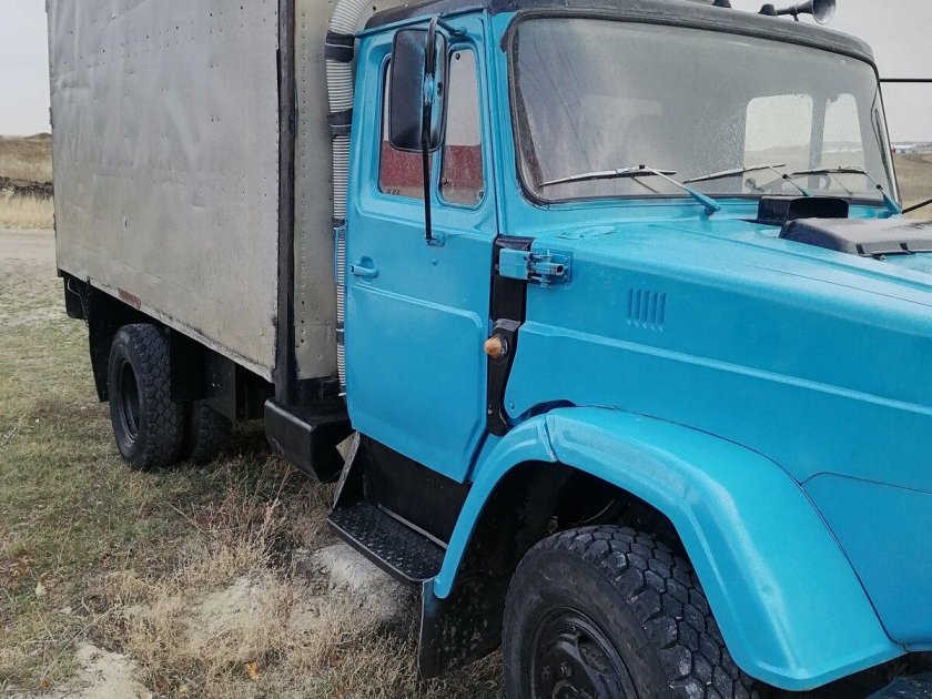 Зил 4331 грузовой автомобиль