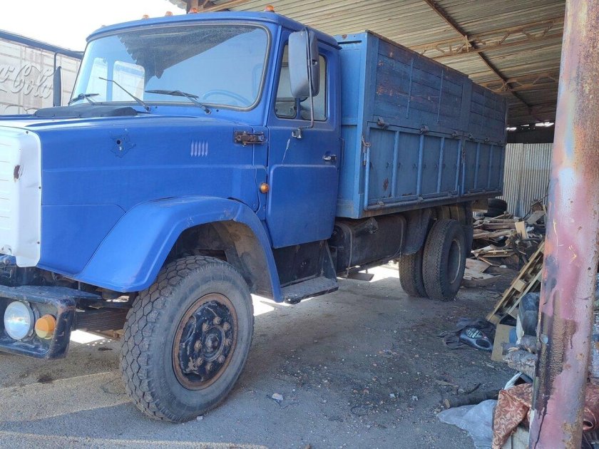 Грузовик зил 4331 самосвал