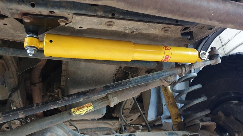 Демпфер рулевой Toyota Land Cruiser Prado 78