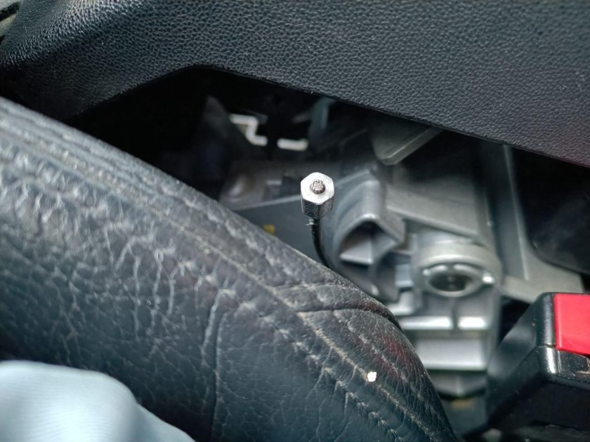 4173878 Разъем Saab