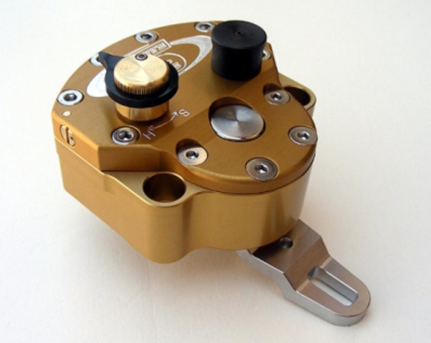 Рулевой демпфер Scotts