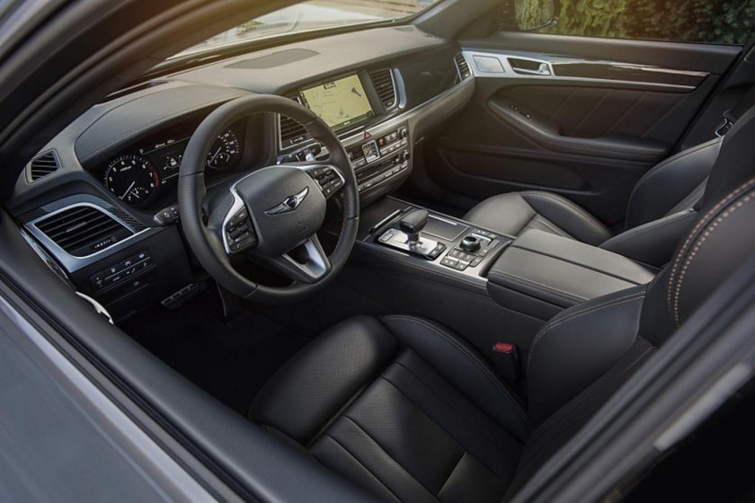 Genesis g80 салон