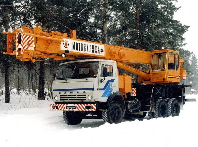 5579 Автокран Мотовилиха