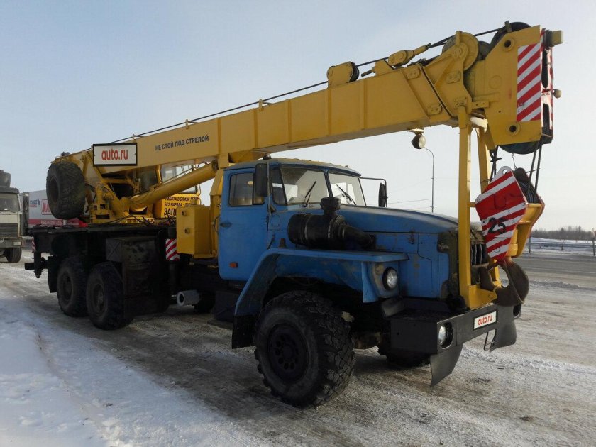 Урал автокран