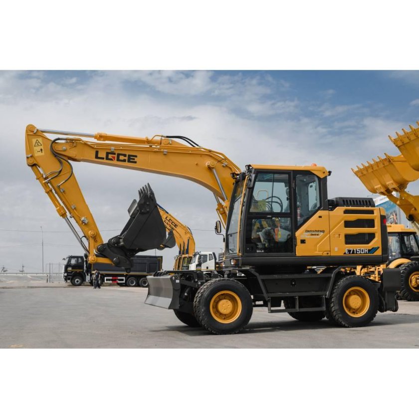 Экскаватор колесный