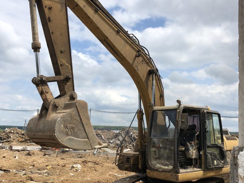 Экскаватор Caterpillar 319