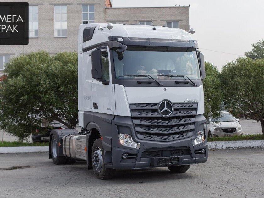 Mercedes Benz Actros 2023