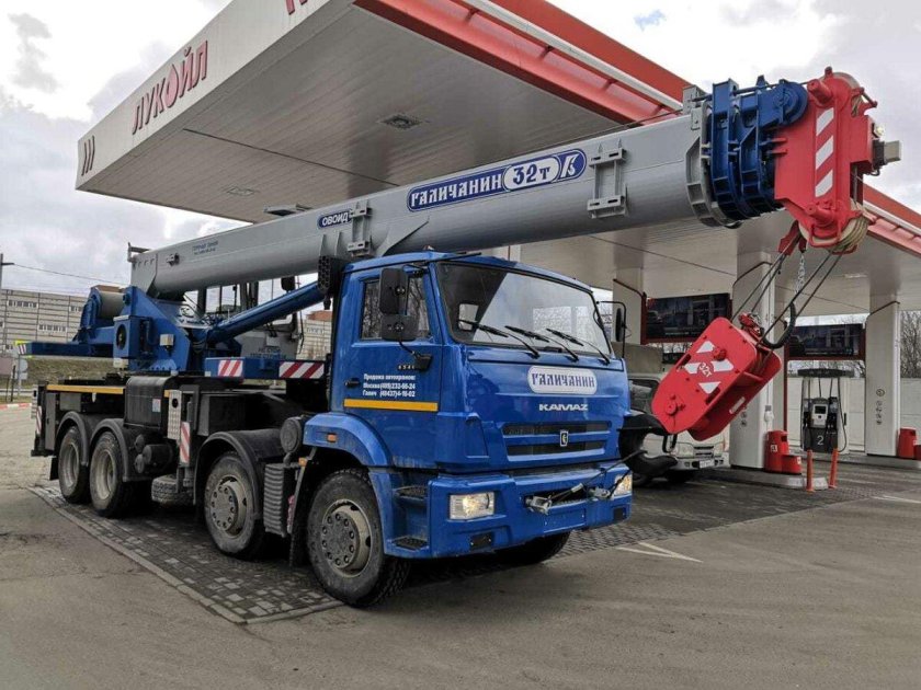 Автокран КС 55729