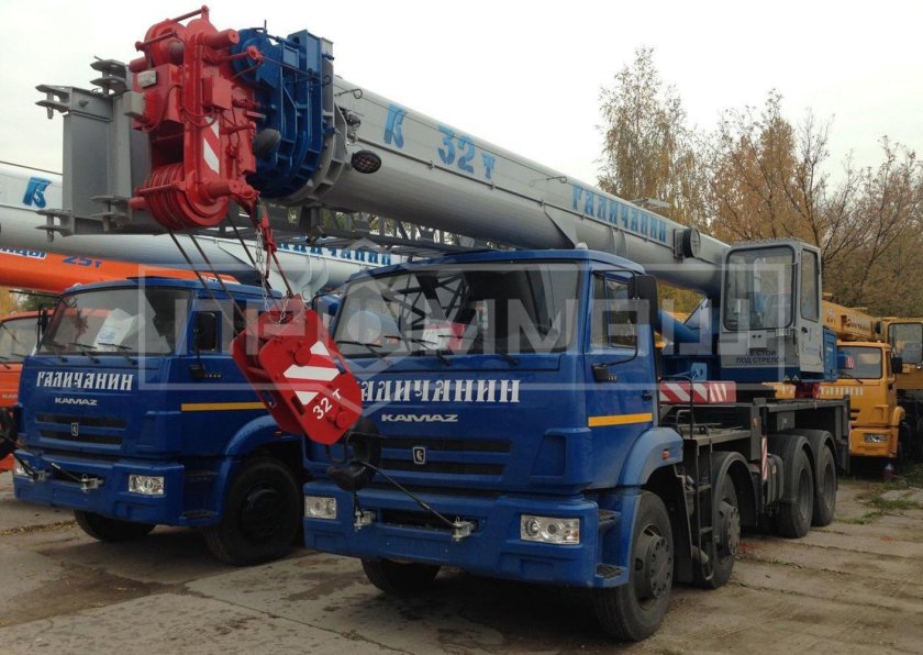 Кран автомобильный КС-55729-1в