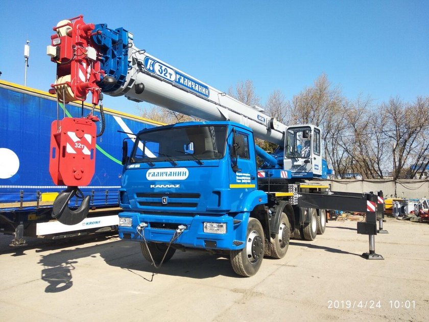 Автокран галичанин 25 тонн