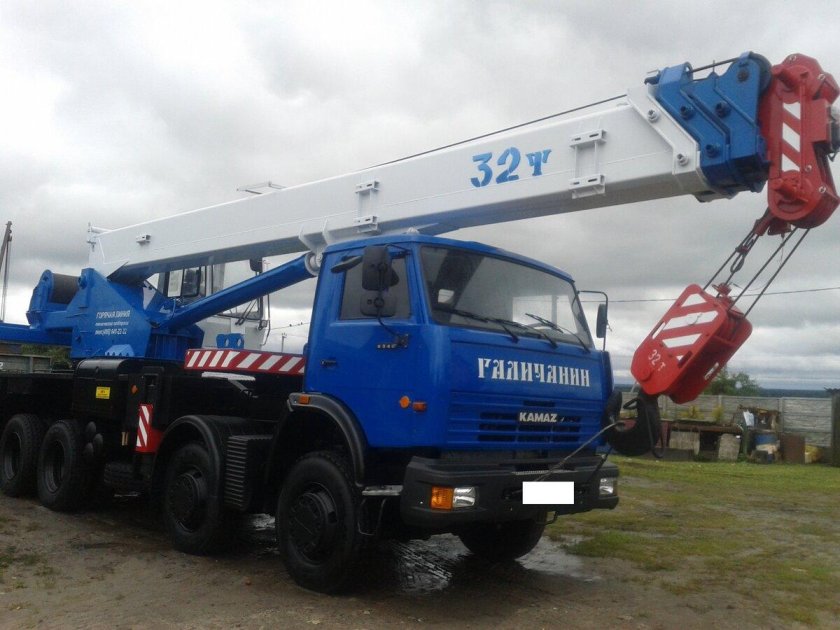 «Галичанин КС-55729-1в» 32 тонны