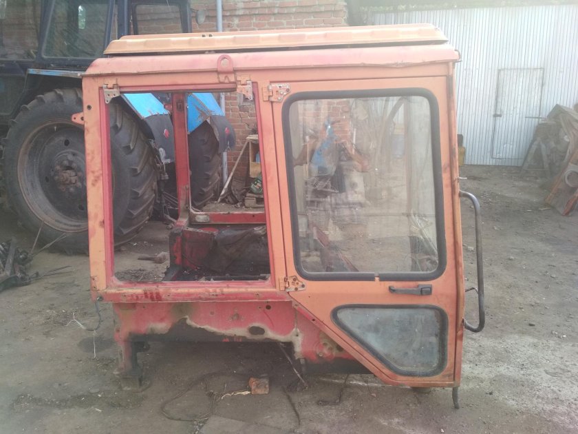 МТЗ 80 1993 большая кабина