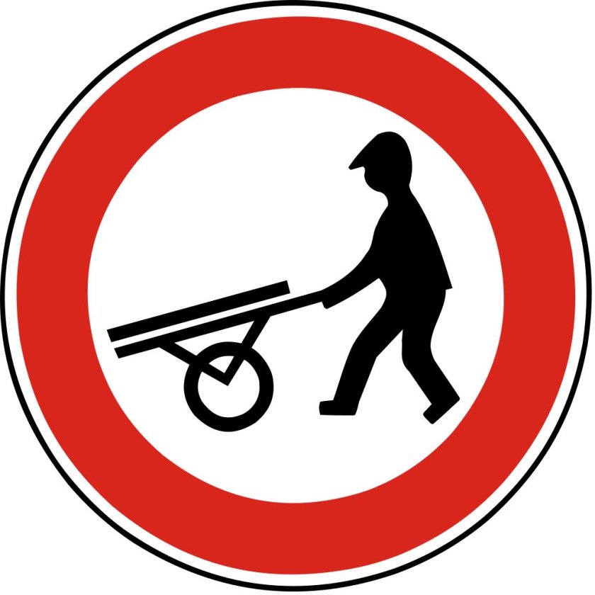 Движение гужевых повозок запрещено