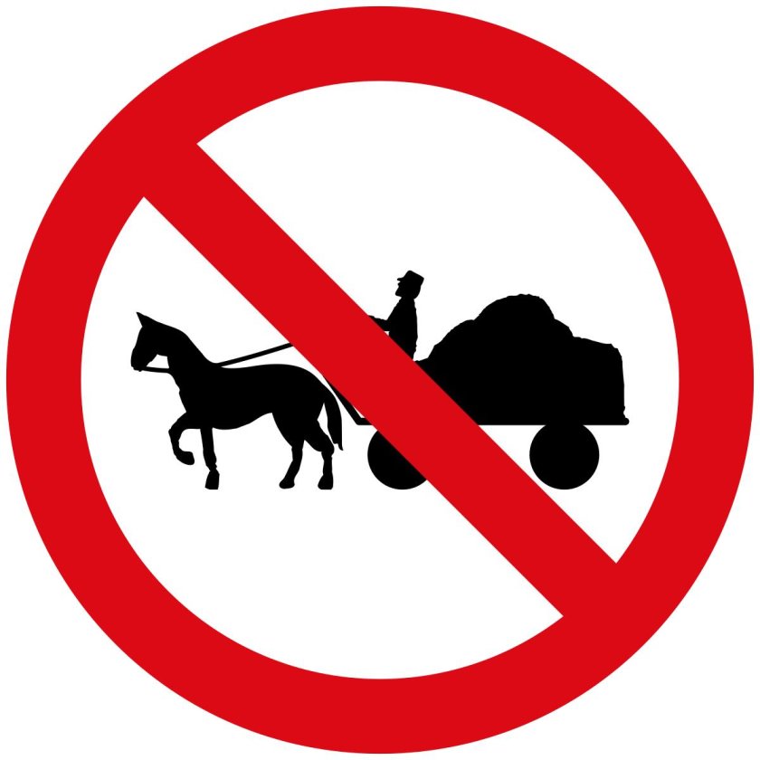 Знаки дорожного движения с лошадьми