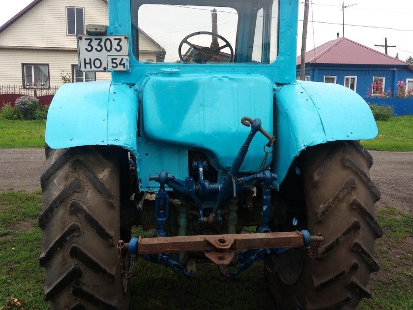 Трактор мтз 50