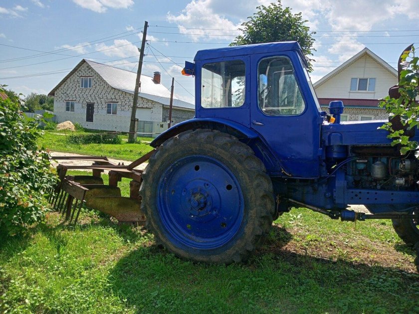 Трактор мтз 80 82