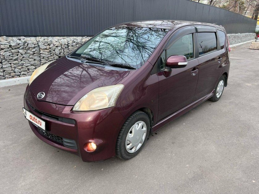 Toyota passo sette 2008 2012