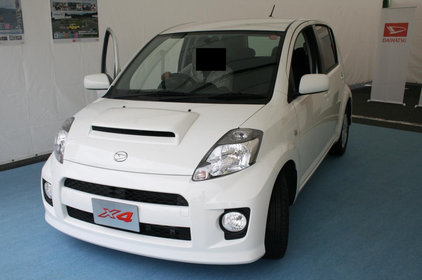 Daihatsu Boon x4