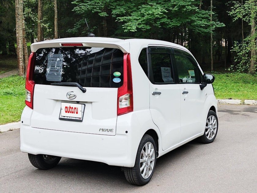 Daihatsu move 2017