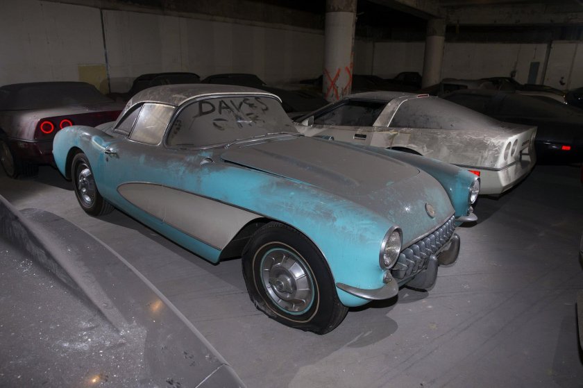 Chevrolet Corvette Garage