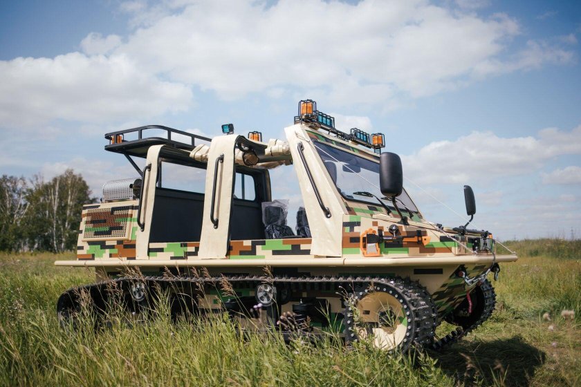 Гусеничный снегоболотоход терраника