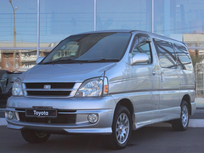 Тойота туринг Хайс 2001