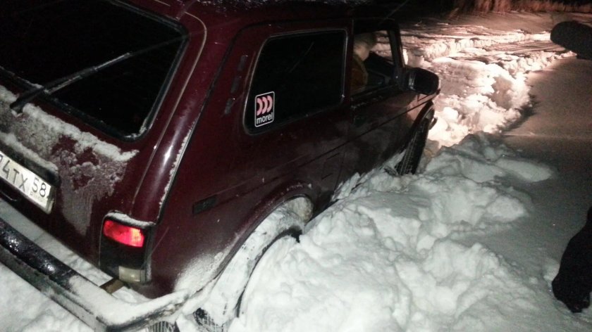 Нива Вишневая Разбитая