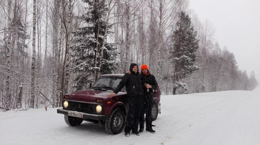 Нива в зимнем лесу