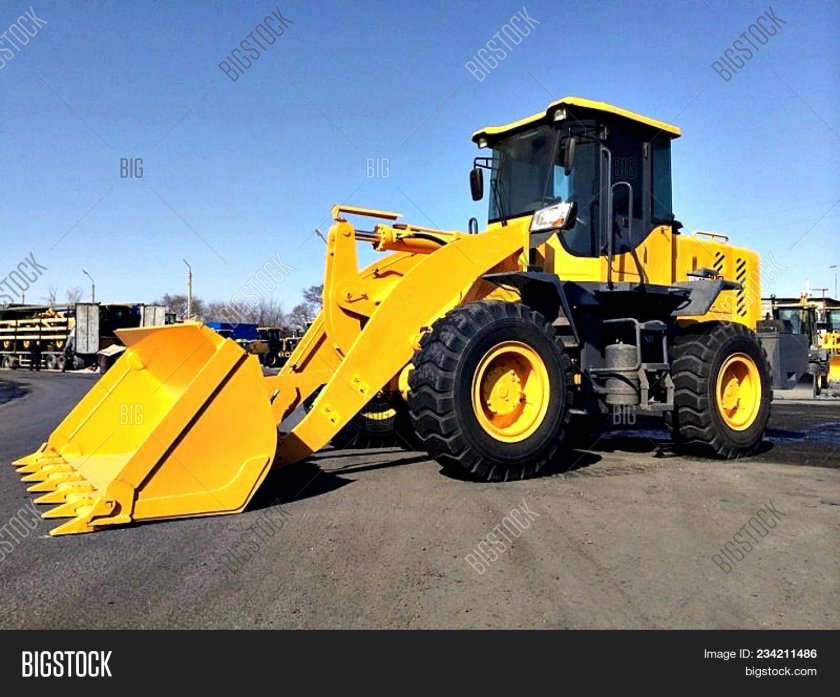 Фронтальный погрузчик Neo 936