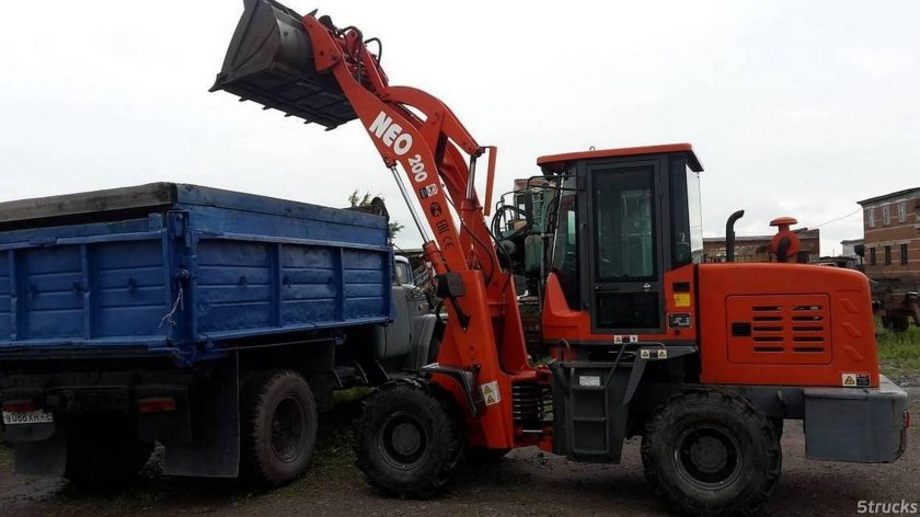 Нео 200 фронтальный погрузчик