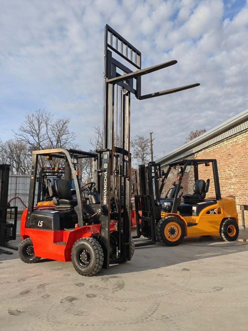 Погрузчик Toyota 7fd15