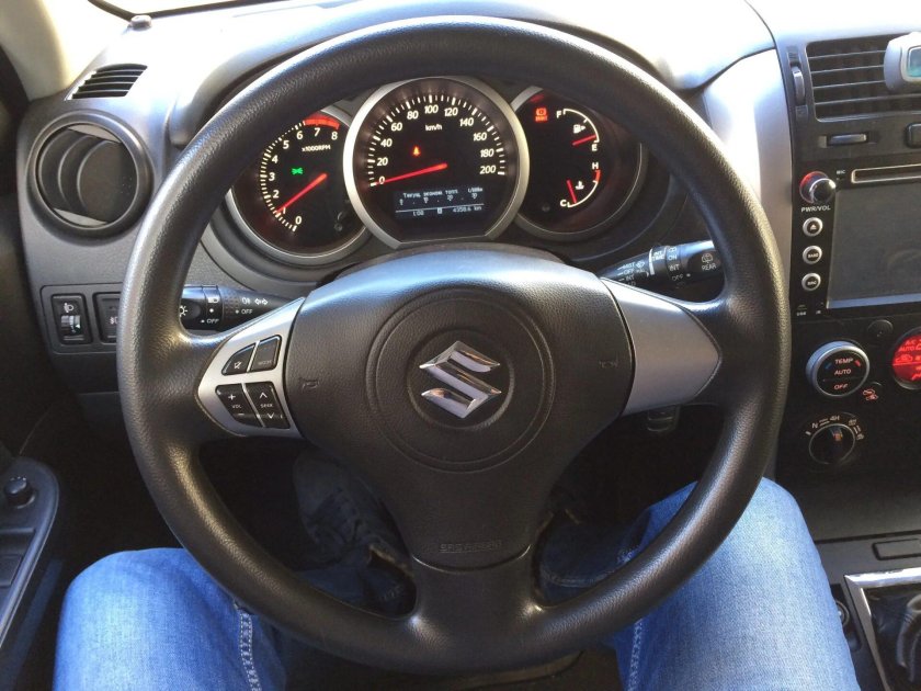 Руль Сузуки Гранд Витара 2008