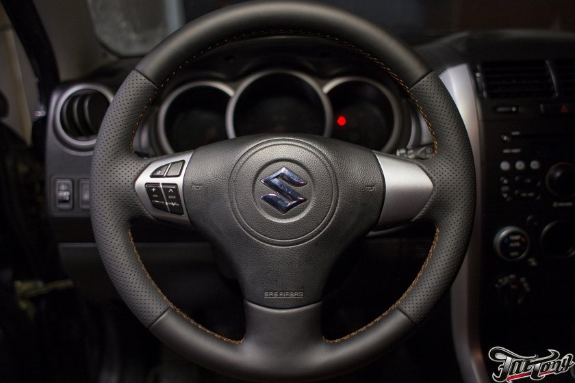 Сузуки гранд витара 2008