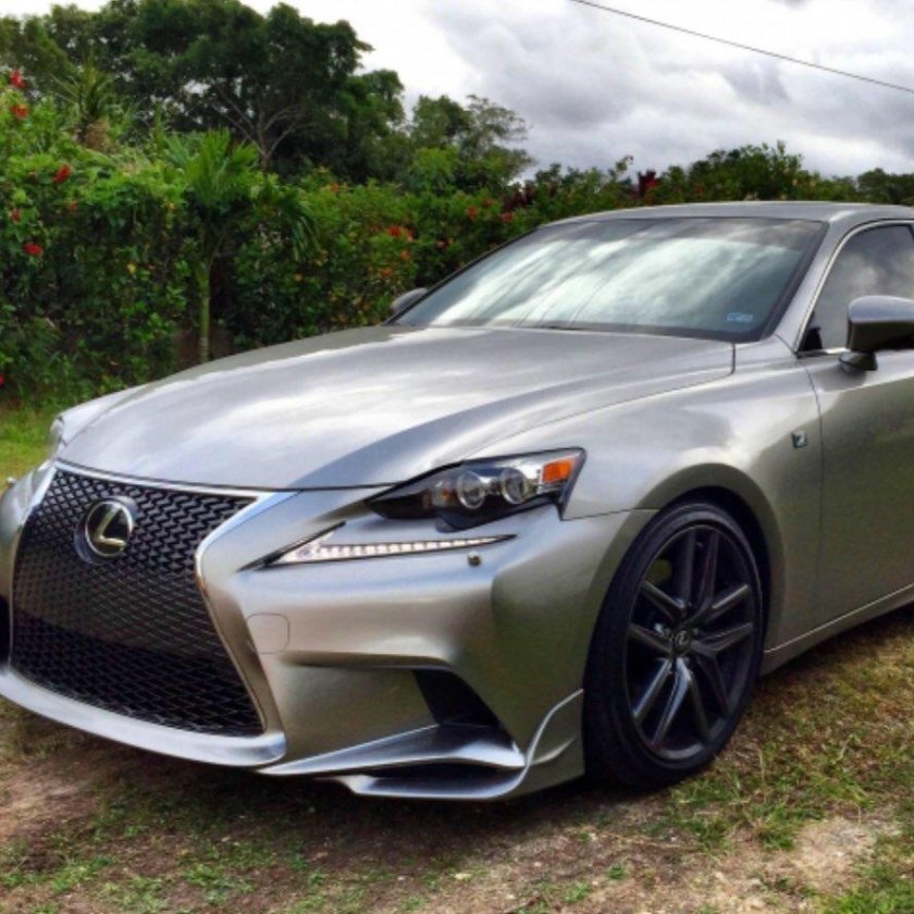 Лексус is 350