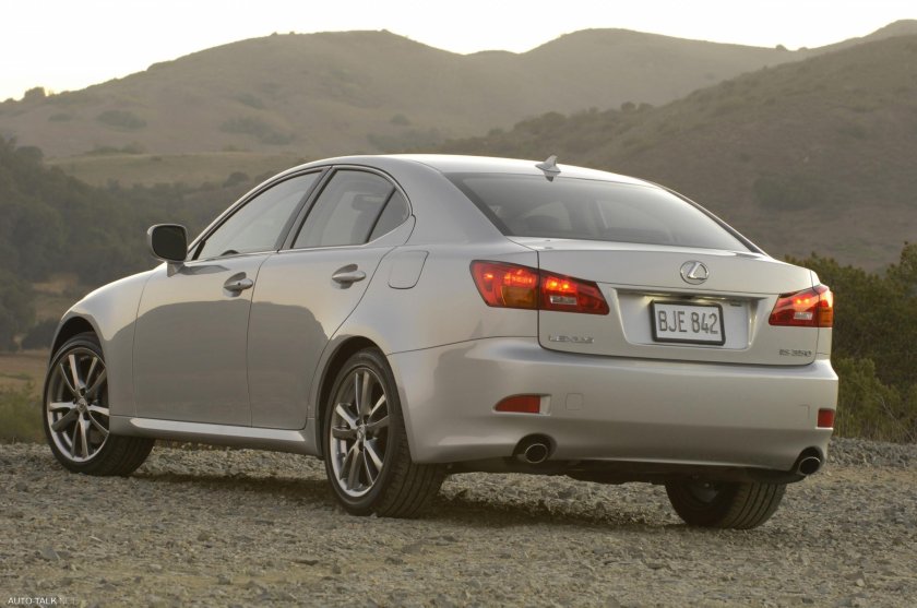 Лексус is 350 2006