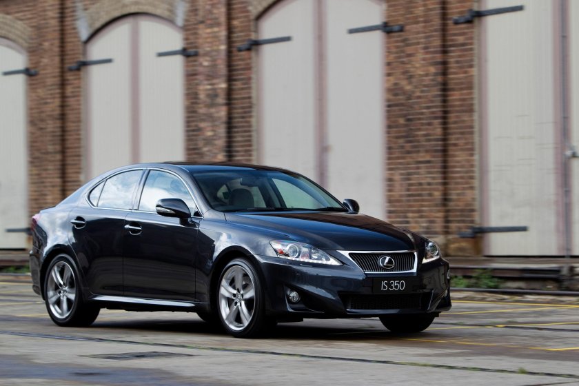 Лексус ИС 350