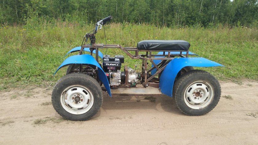 Квадроцикл с двигателем Лифан 15 л.с