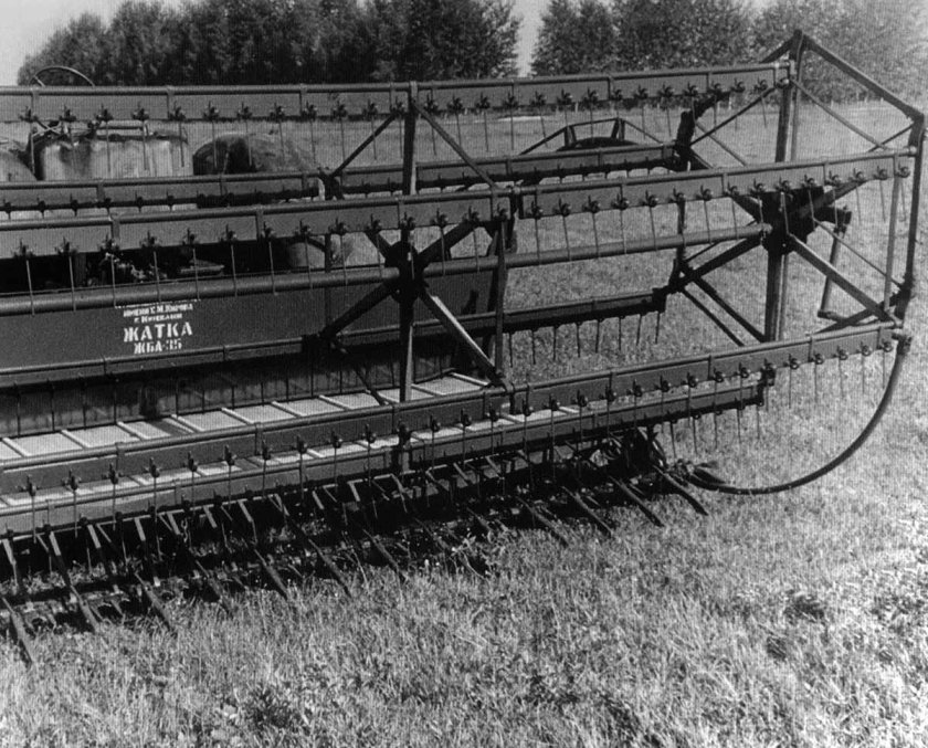 Конная жатка САМОСБРОСКА