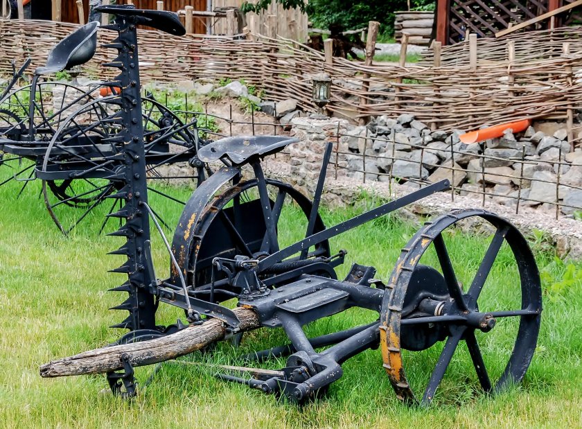 Конная косилка k-1001a